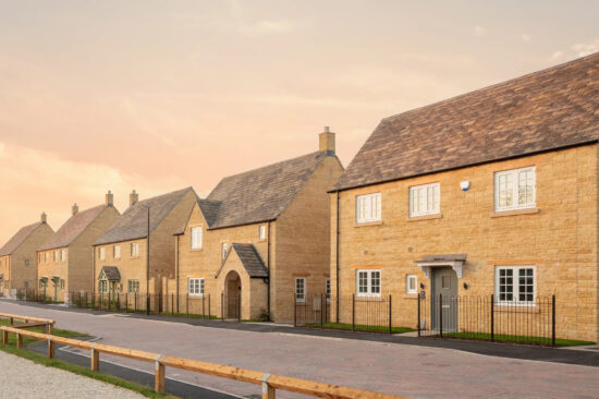 Gold Card scheme launches at Ellenbrook to support local businesses Gold Card scheme launches at Ellenbrook to support local businesses